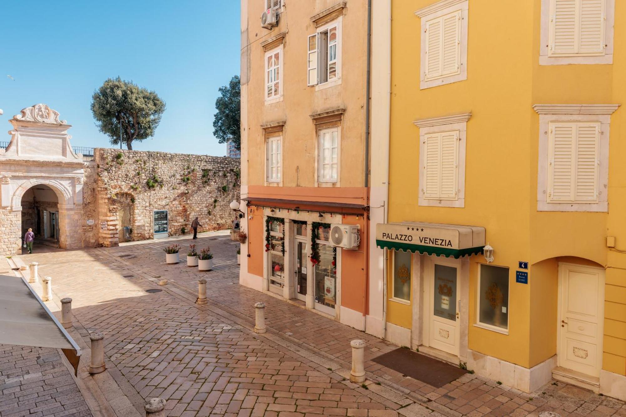 Zarina Apartment - Old Town Center Zadar Buitenkant foto